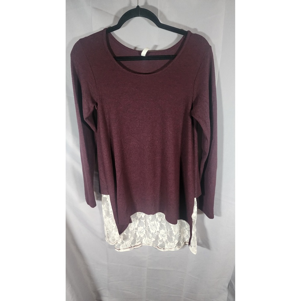 Boho Burgundy Layered Long Sleeve Tunic Top with Romantic Floral Lace Hem